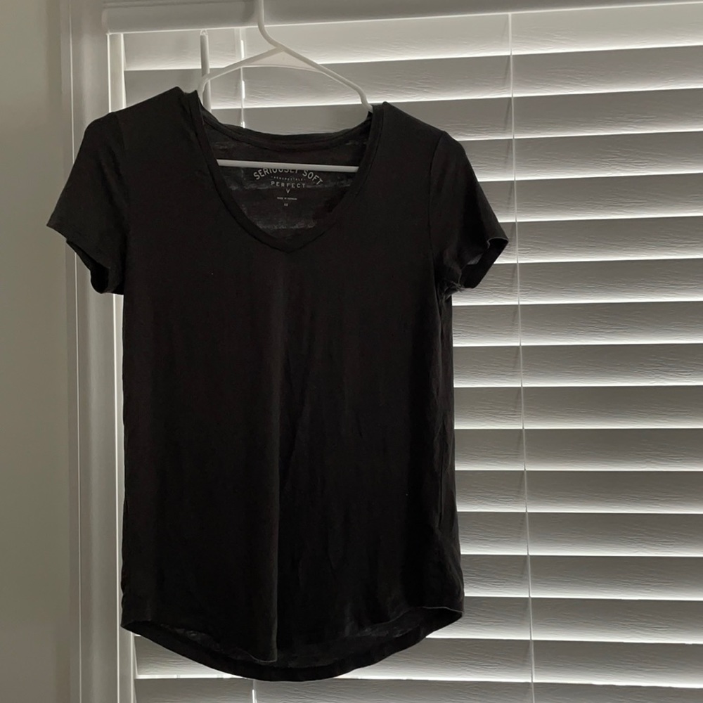 Aeropostale V Neck T Shirt Very Soft